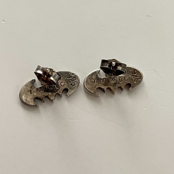 TM & DC Comics Batman Logo Earrings Cutout Sterling Silver Stud - Picture 5 of 13